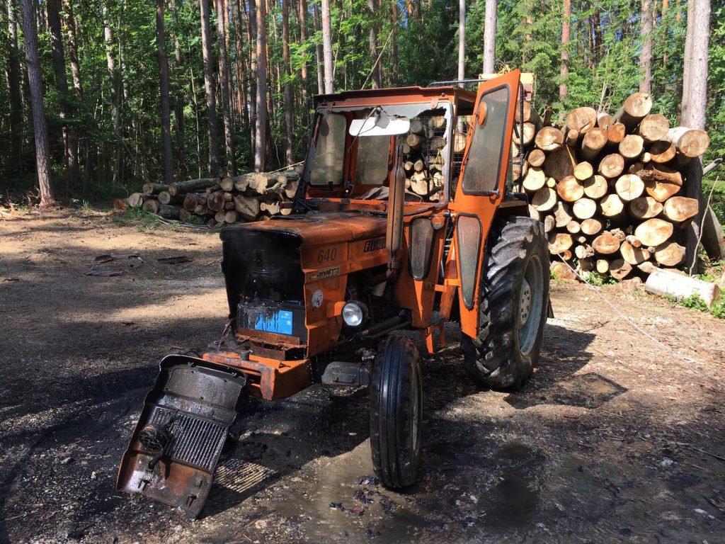 B2 Fahrzeugbrand in Unterdanegg