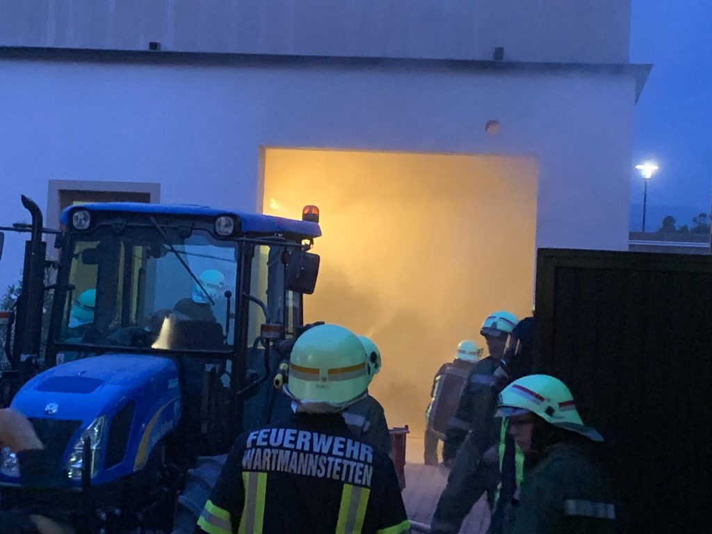 B2 Hackschnitzellagerbrand in Straßhof